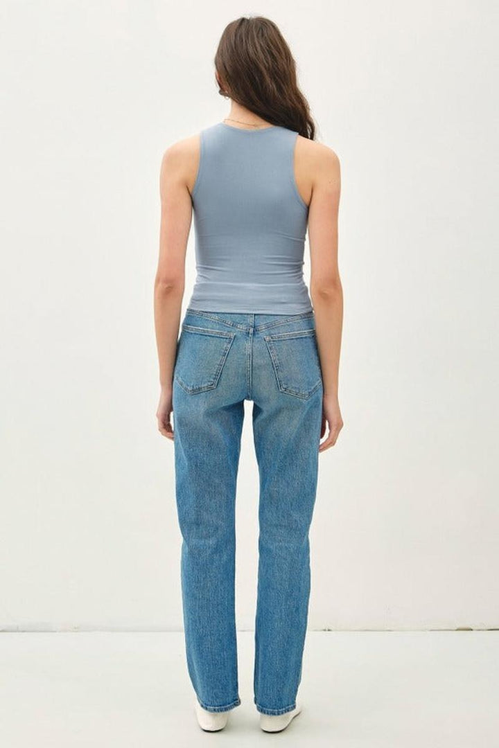 Be Cool - Basic Round Neck Tank in Vintage Blue