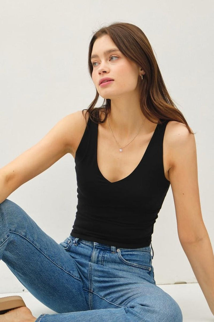 Be Cool - Basic V-Neck Tank in Black