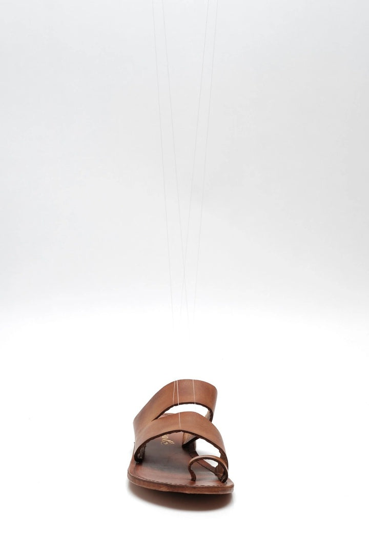 Free People - Abilene Toe Loop Sandals in Luggage