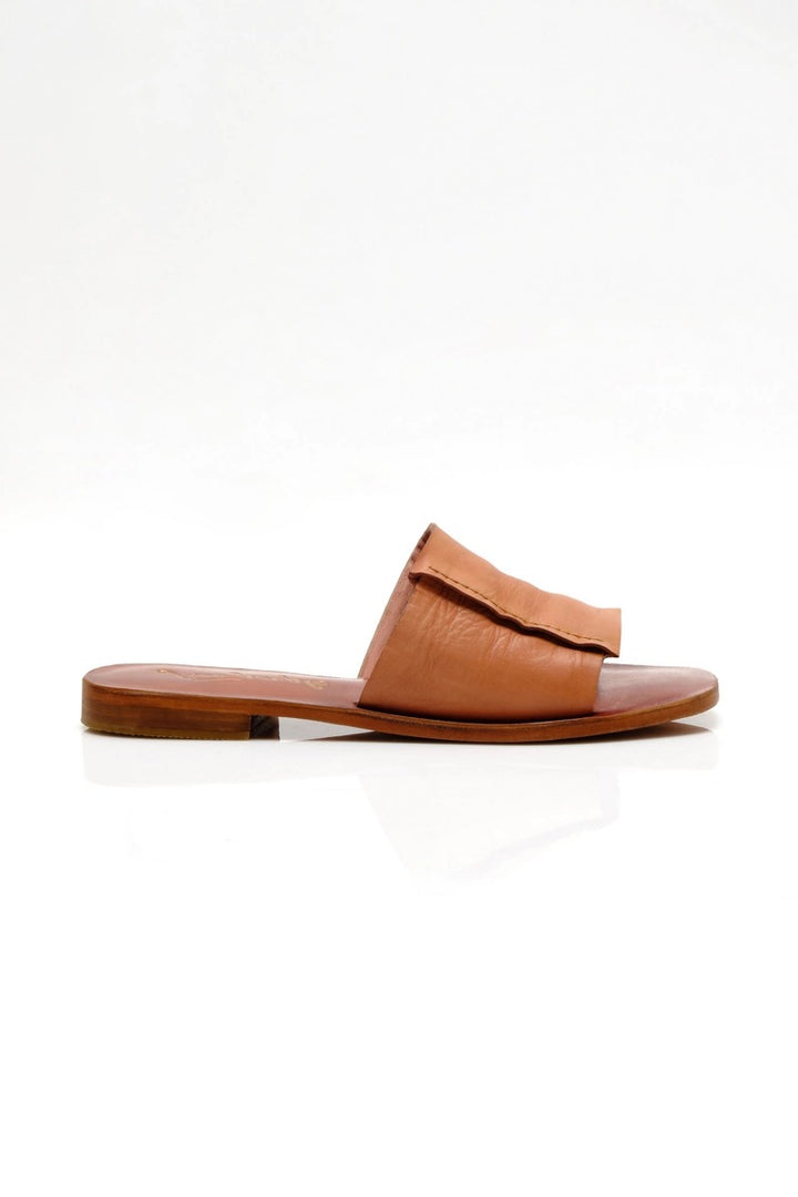 Free People - Veronica Slide Sandals in Tan