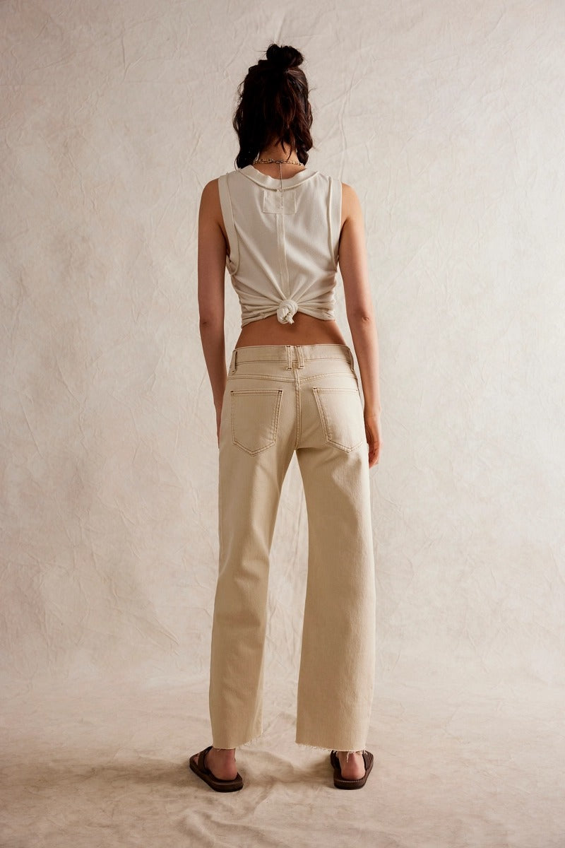 Free People - We The Free Risk Taker Mid-Rise Jeans in Ecru