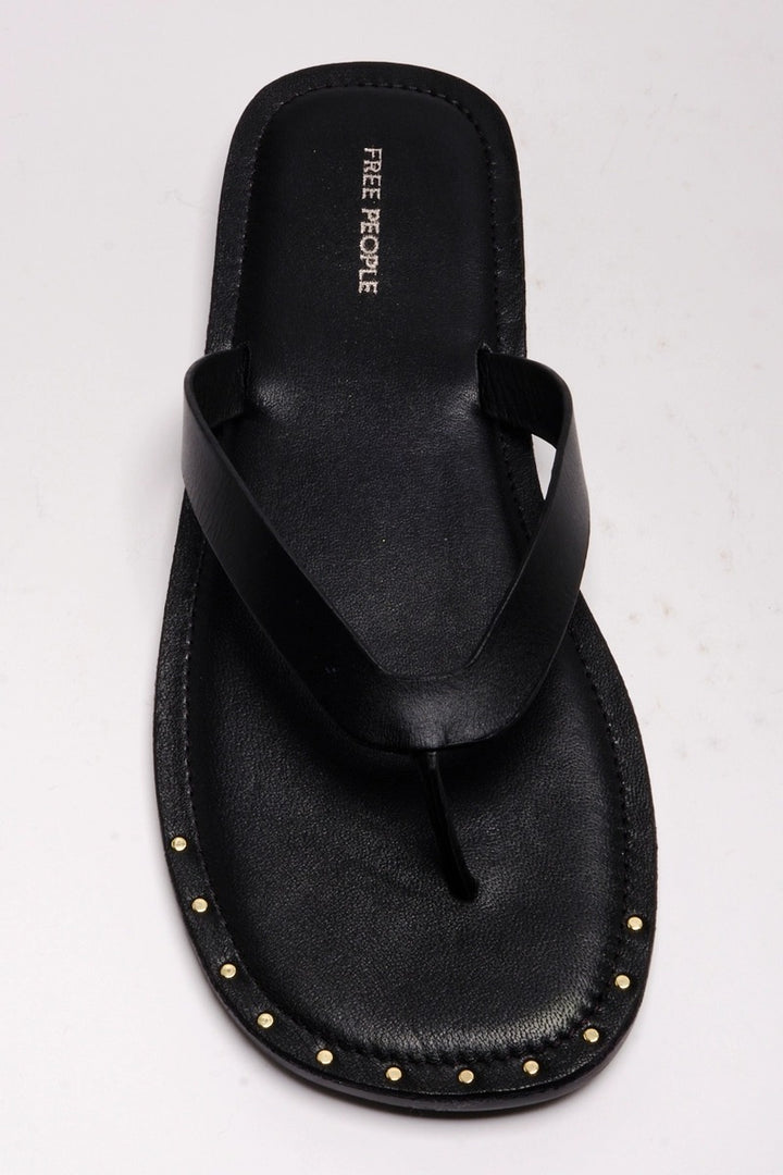 Free People - Sona Thong Sandals in Black