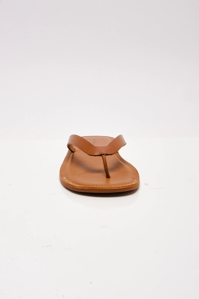 Free People - Sona Thong Sandals in Luggage