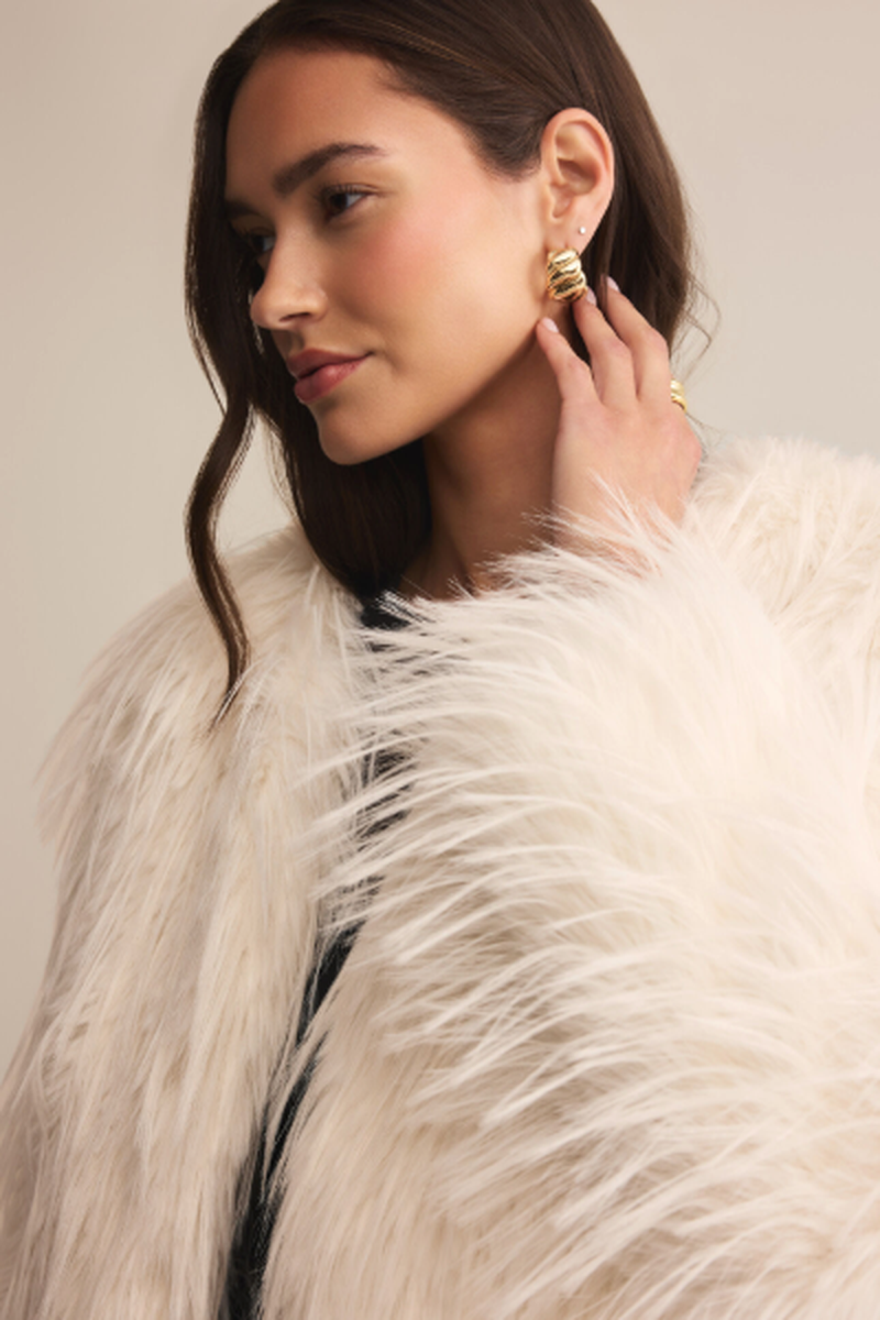 Z Supply - Cyndi Faux Fur Jacket in Warm White