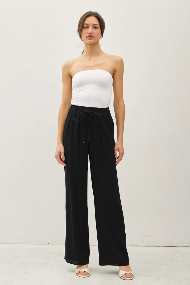 Be Cool - Crinkle Wide-Leg Pants in Black