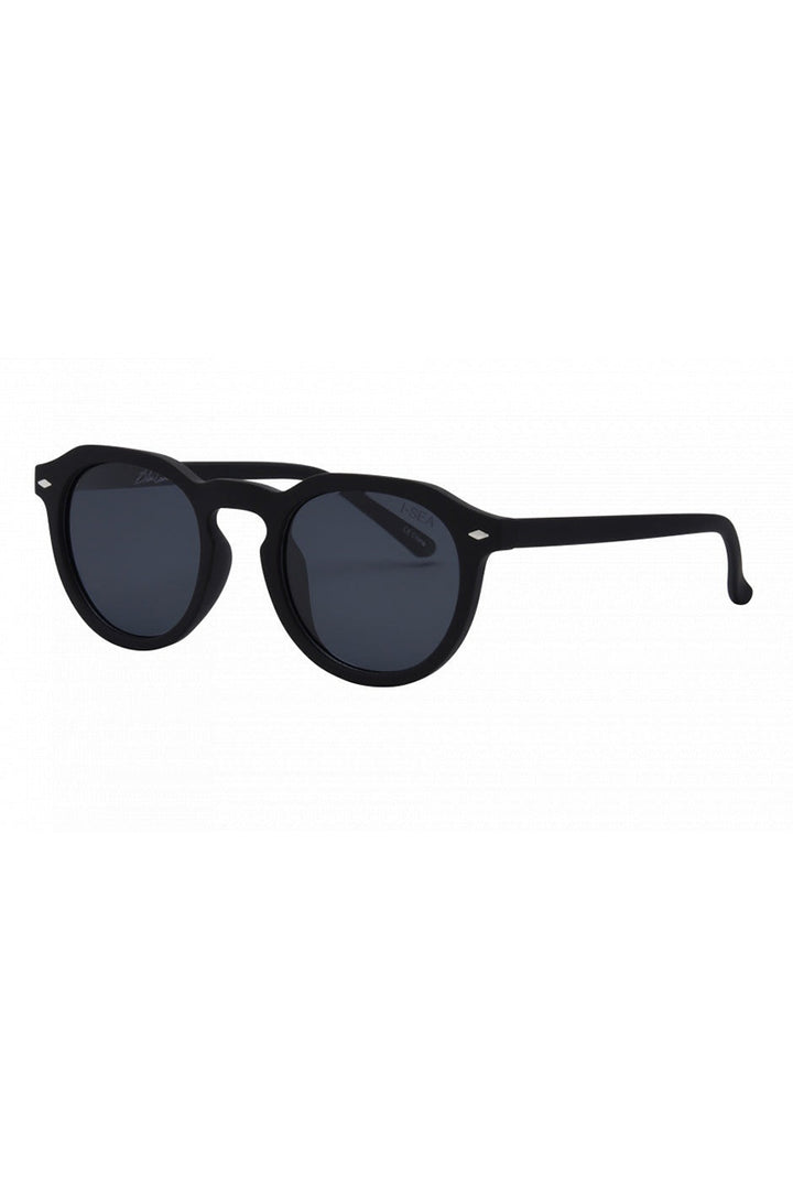 I-SEA - Blair with Black Frame and Smoke Polarized Lenses