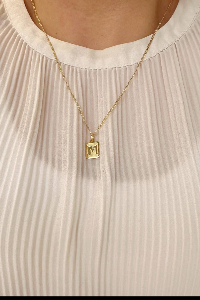 GoldFi - Textured Initial Plate Pendant - Letter E