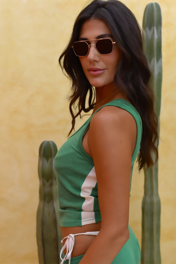 I-SEA - Sara with Gold Frames and Onyx Polarized Lenses
