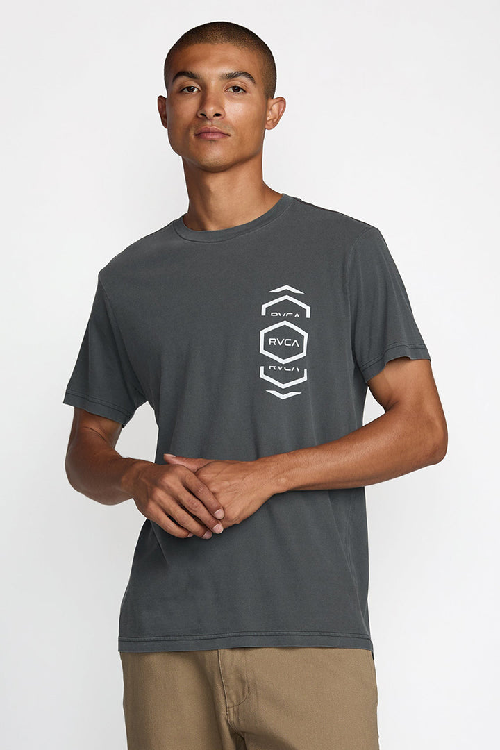 RVCA - Hexalot Short Sleeve Tee in Pirate Black