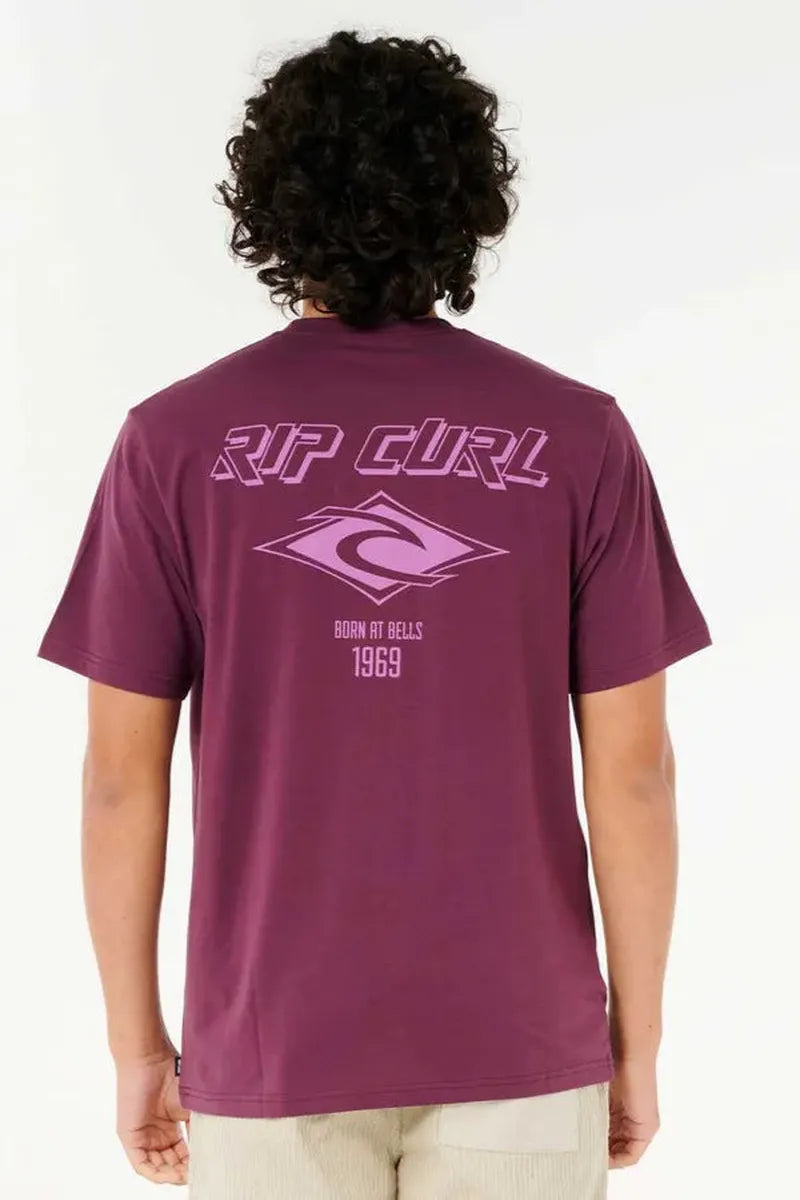 Rip Curl -Fade Out Icon Tee in Deep Plum