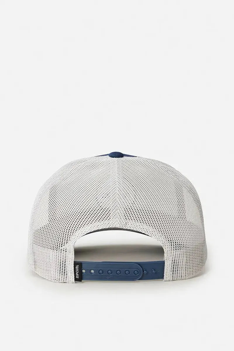 Rip Curl - Routine Curve Trucker Hat in Navy