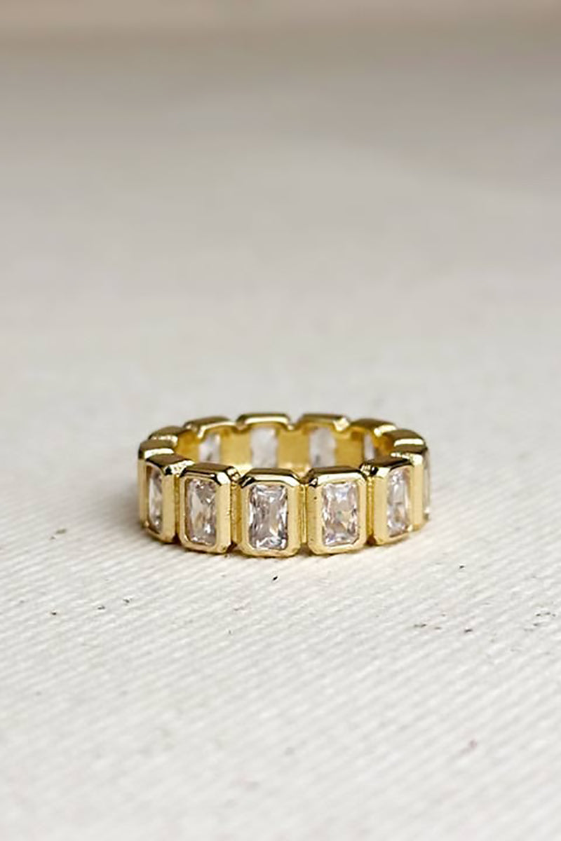 GoldFi - Chunky Cubic Zirconium Eternity Band Ring in Gold - Size 5.5