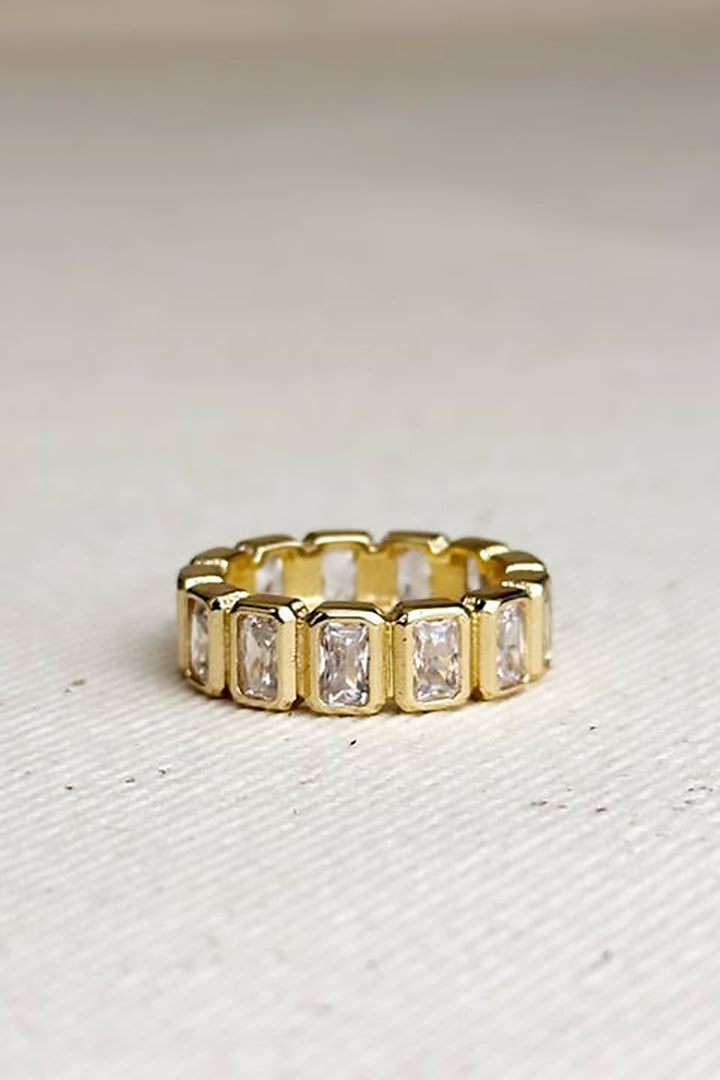 GoldFi - Chunky Cubic Zirconium Eternity Band Ring in Gold - Size 5.5