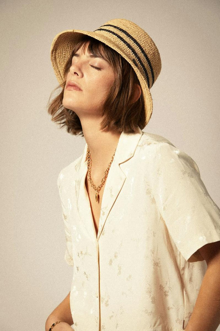 Brixton - Ellee Straw Bucket Hat in Tan/Black