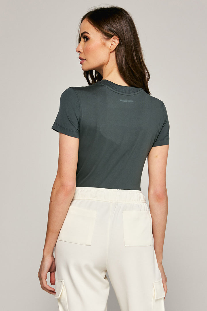 7DIAMONDS - Core™ Crew Neck Tee in Basil