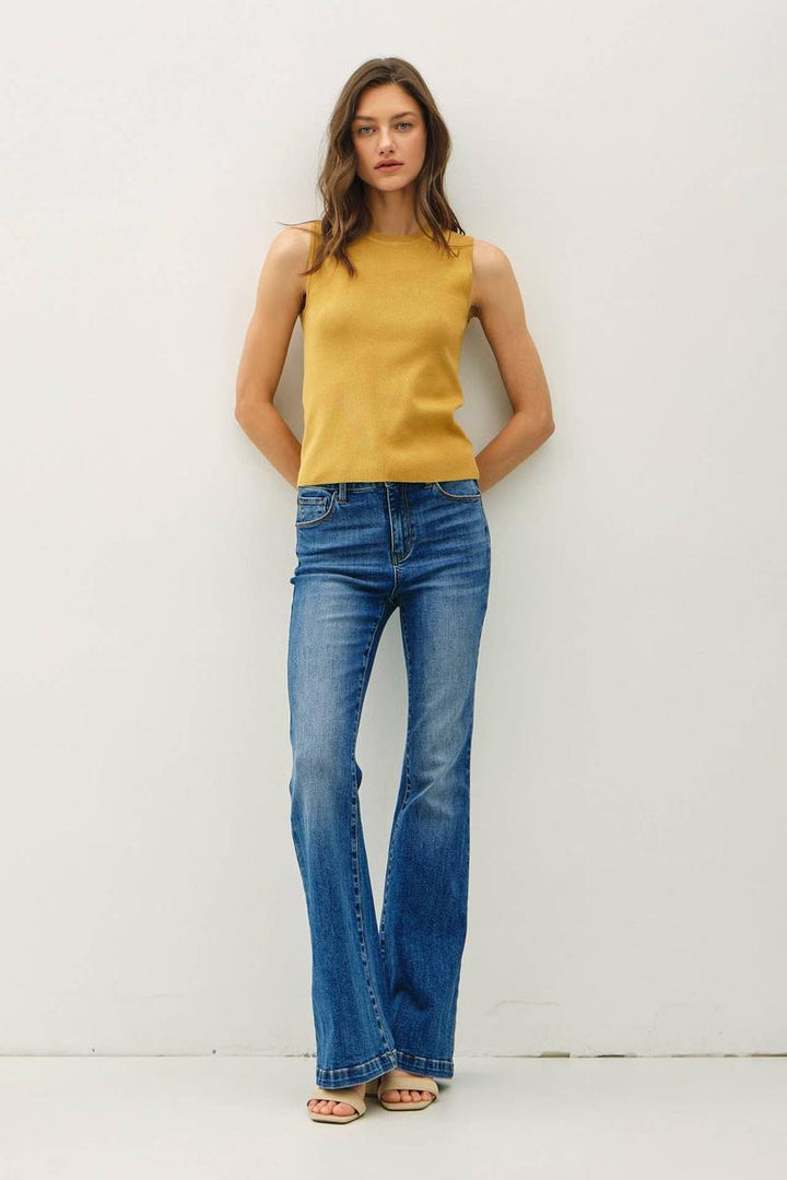 Be Cool -  Classic Crew Neck Sleeveless Slim Knitted Tank in Dijon