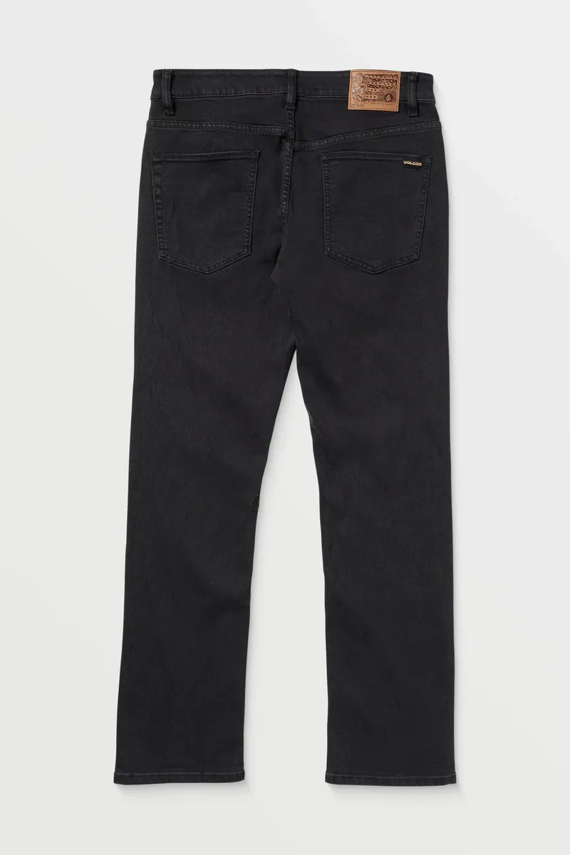 Volcom - Solver Modern Fit Jeans in Black Out