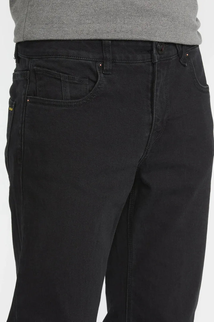 Volcom - Solver Modern Fit Jeans in Black Out