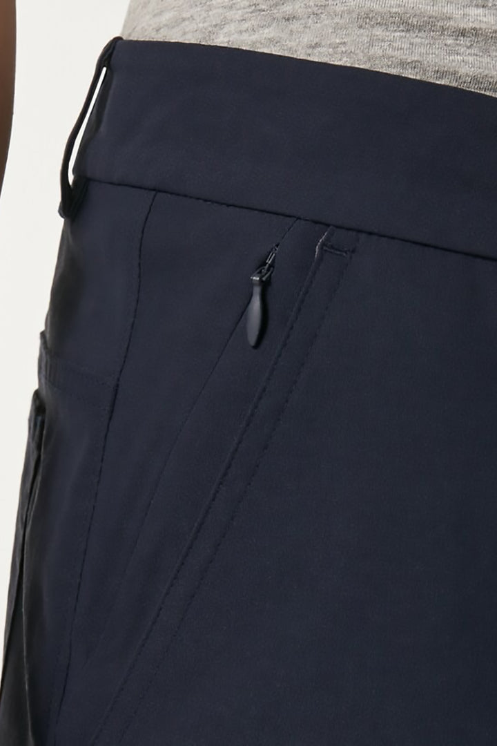 Oakley - Oakley Perf 5 Utility Shorts in Fathom