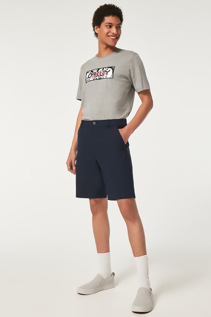 Oakley - Oakley Perf 5 Utility Shorts in Fathom