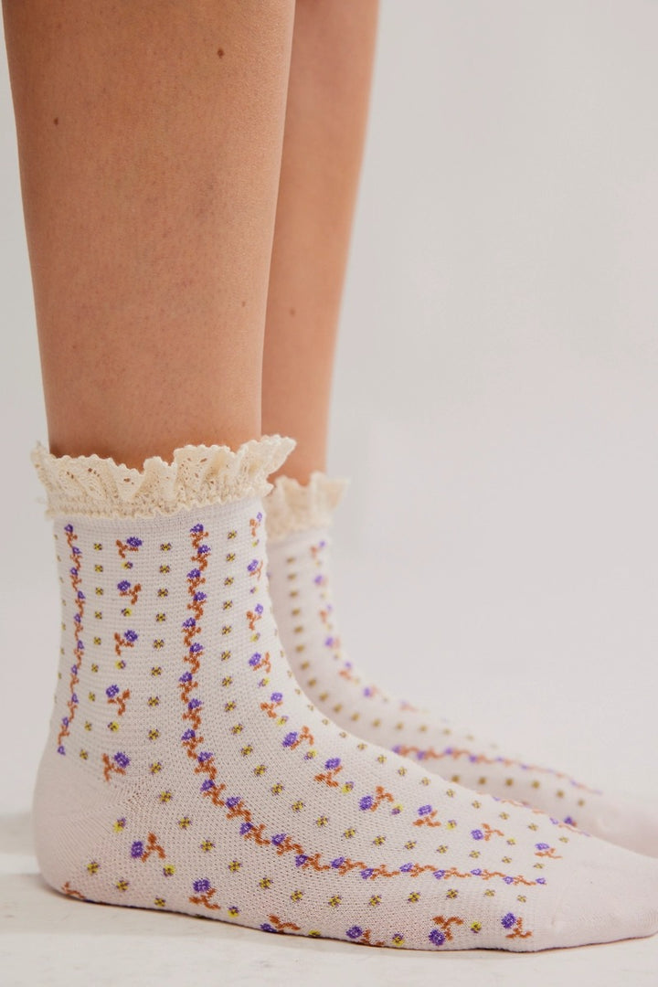 Free People - Ruffle Sock Pack in Tainted Love