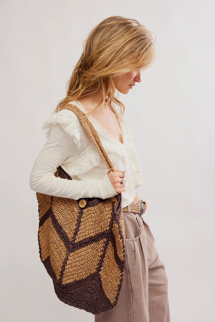 Free People - Mykonos Straw Tote in Espresso Combo
