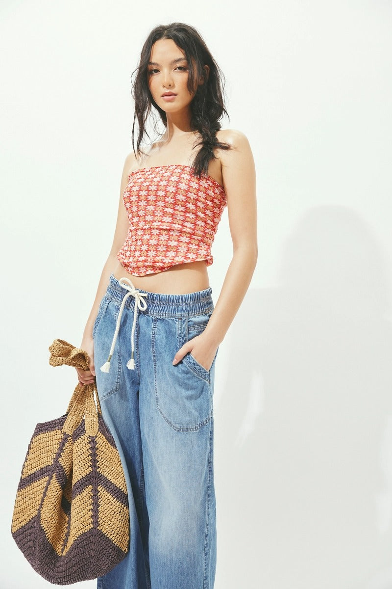 Free People - Mykonos Straw Tote in Espresso Combo