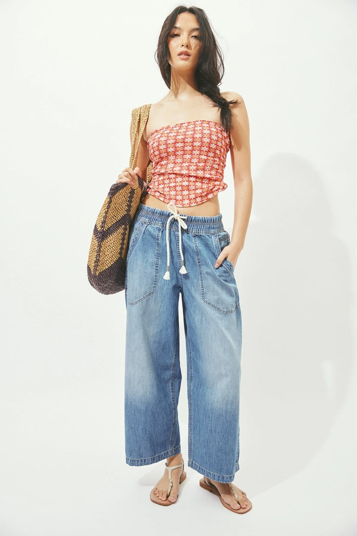 Free People - Mykonos Straw Tote in Espresso Combo