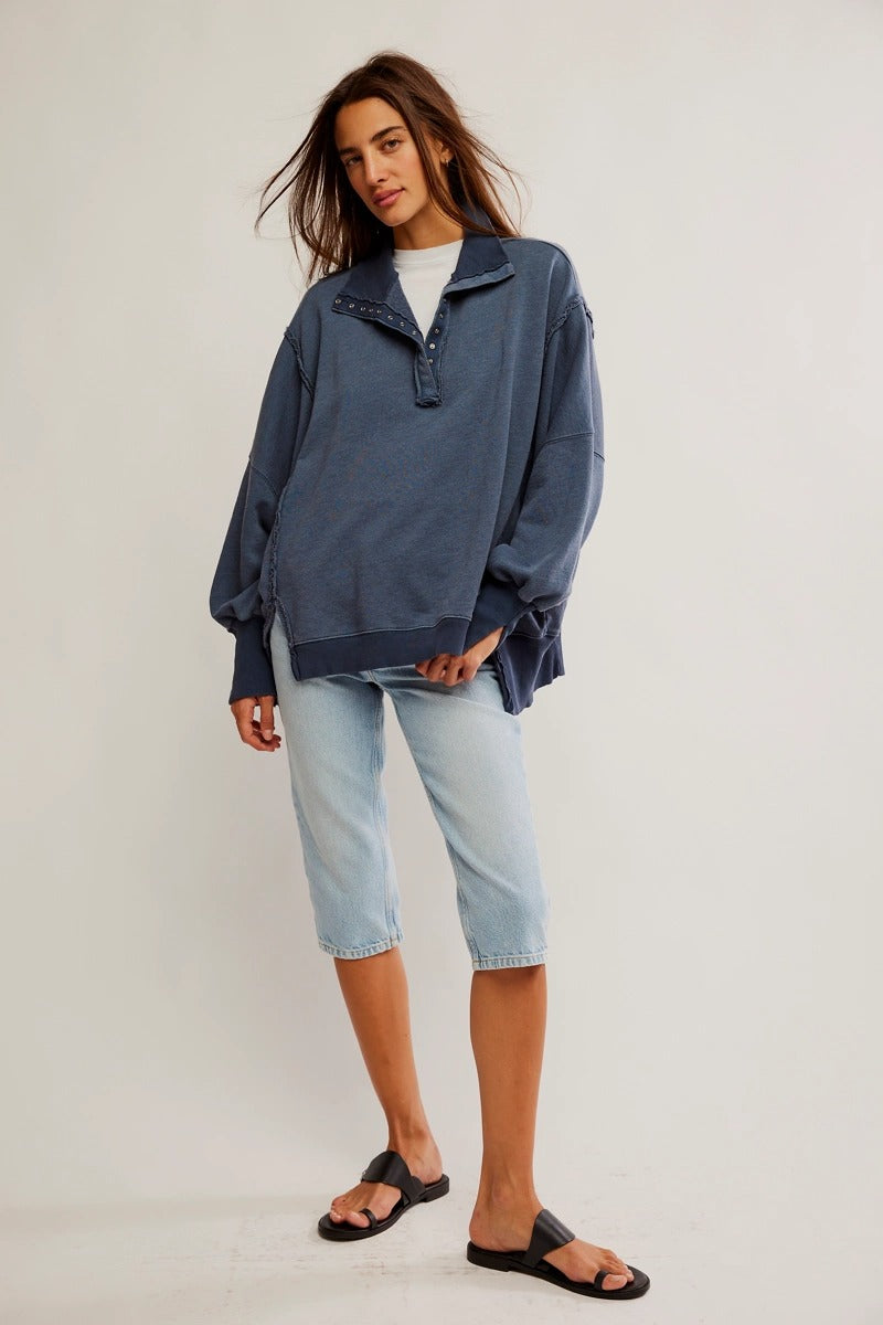 Free People - We The Free Camden Henley Sweatshirt in Navy