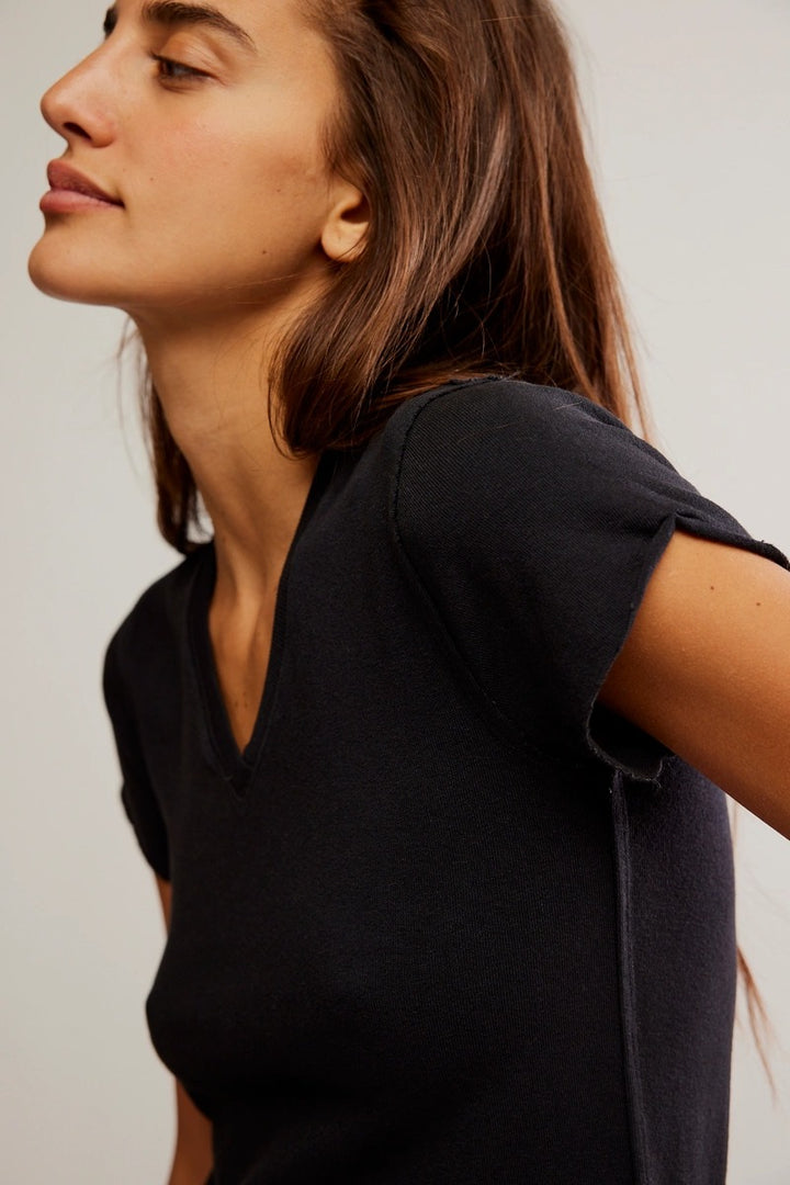 Free People - The Tee That Got Away in Black