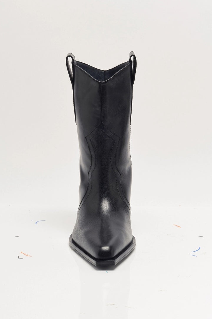 Free People - Cat Nap Cowboy Boots in Black Leather