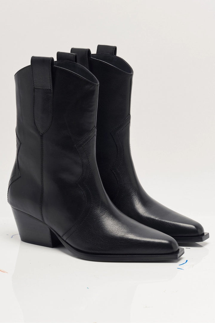 Free People - Cat Nap Cowboy Boots in Black Leather