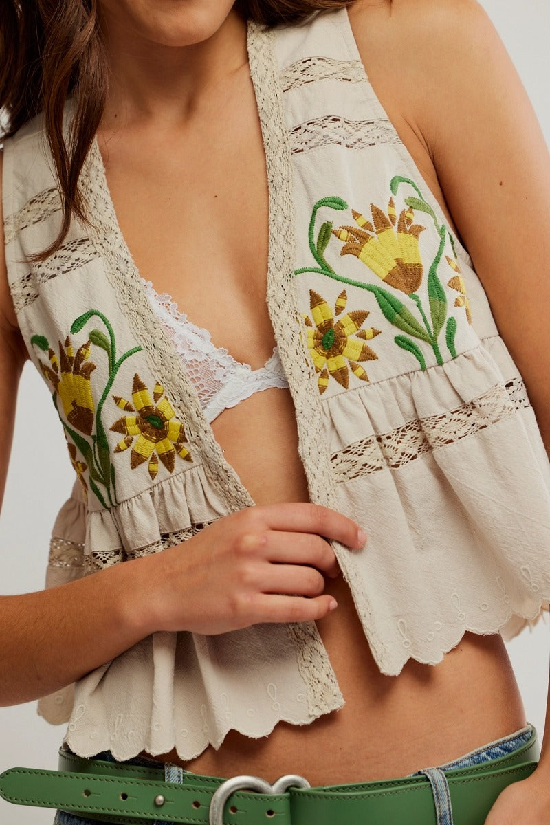 Free People - Bali Vine Whispers Top in Oat Combo