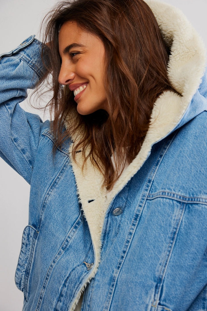Free People - Asher Cozy Denim Jacket in Snowdrift Wash