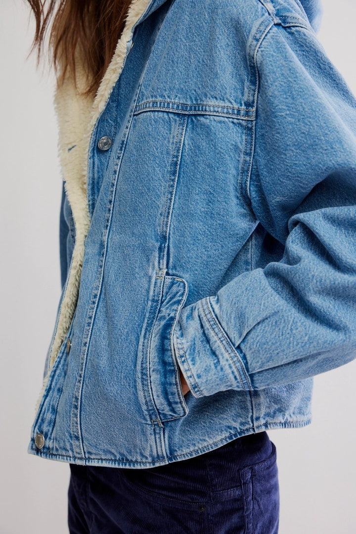 Free People - Asher Cozy Denim Jacket in Snowdrift Wash
