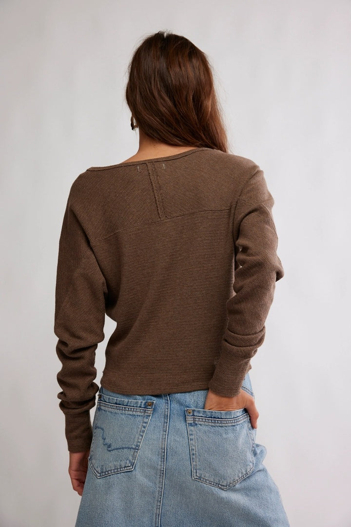 Free People - We The Free Jess Long Sleeve in Coco Brown Heather