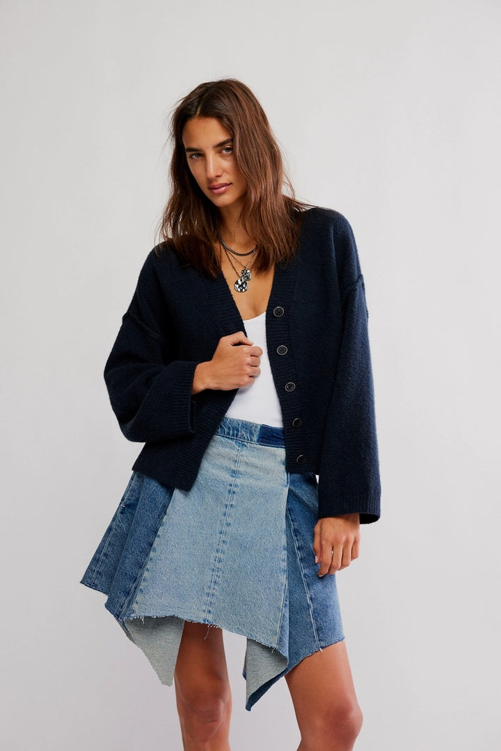 Free People - Cool Of The Night Cardi in Black
