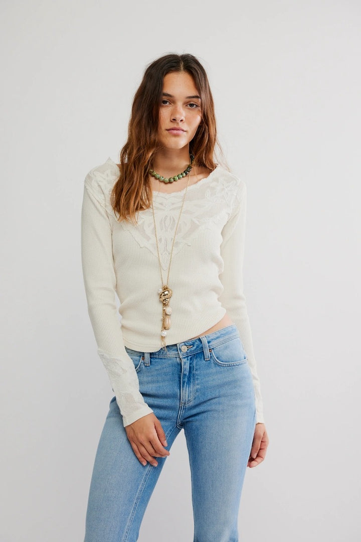 Free People - Butterfly Cuff in Sugar Swizzle