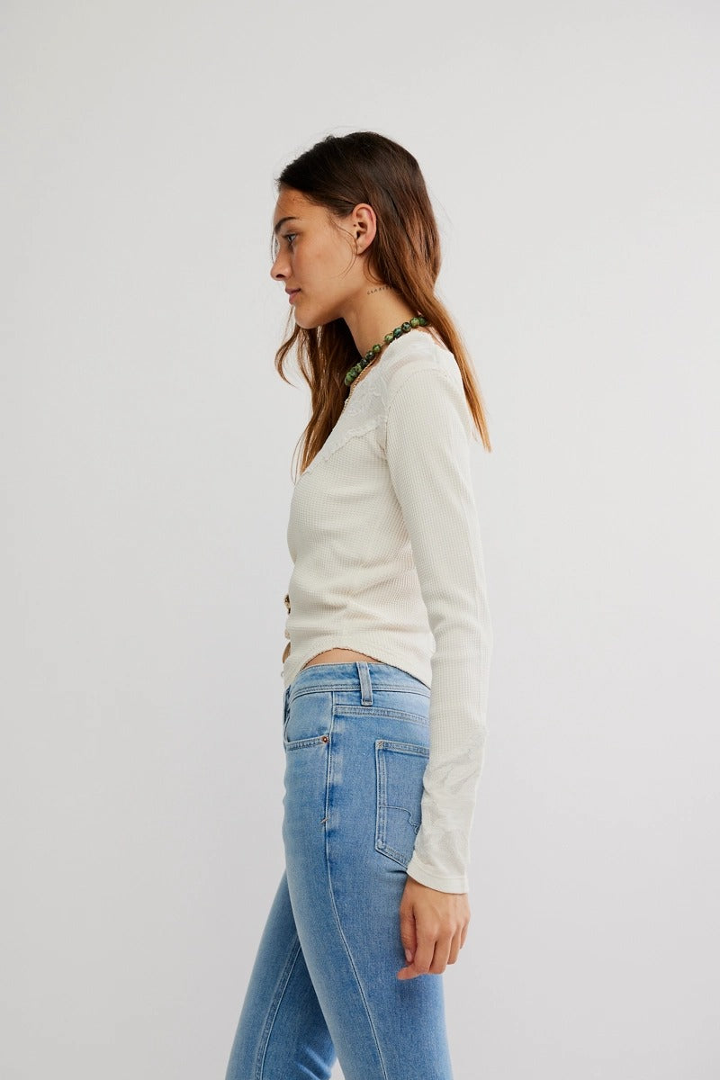 Free People - Butterfly Cuff in Sugar Swizzle