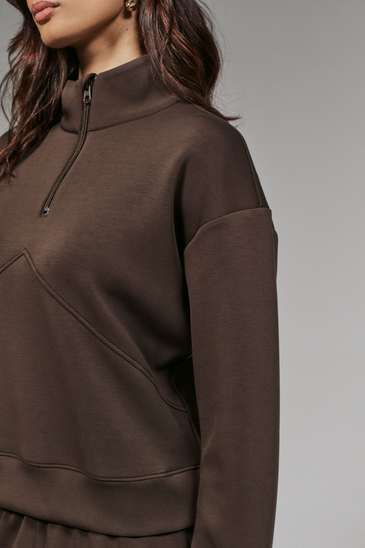 7DIAMONDS - REV™ Crop Quarter-Zip Pullover in Mocha