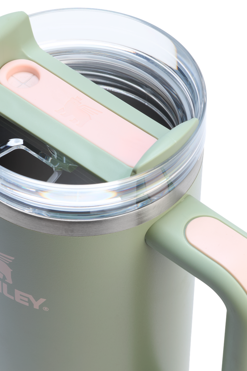 Stanley - The Quencher H2.0 Flowstate™ Tumbler in Lichen (30oz)