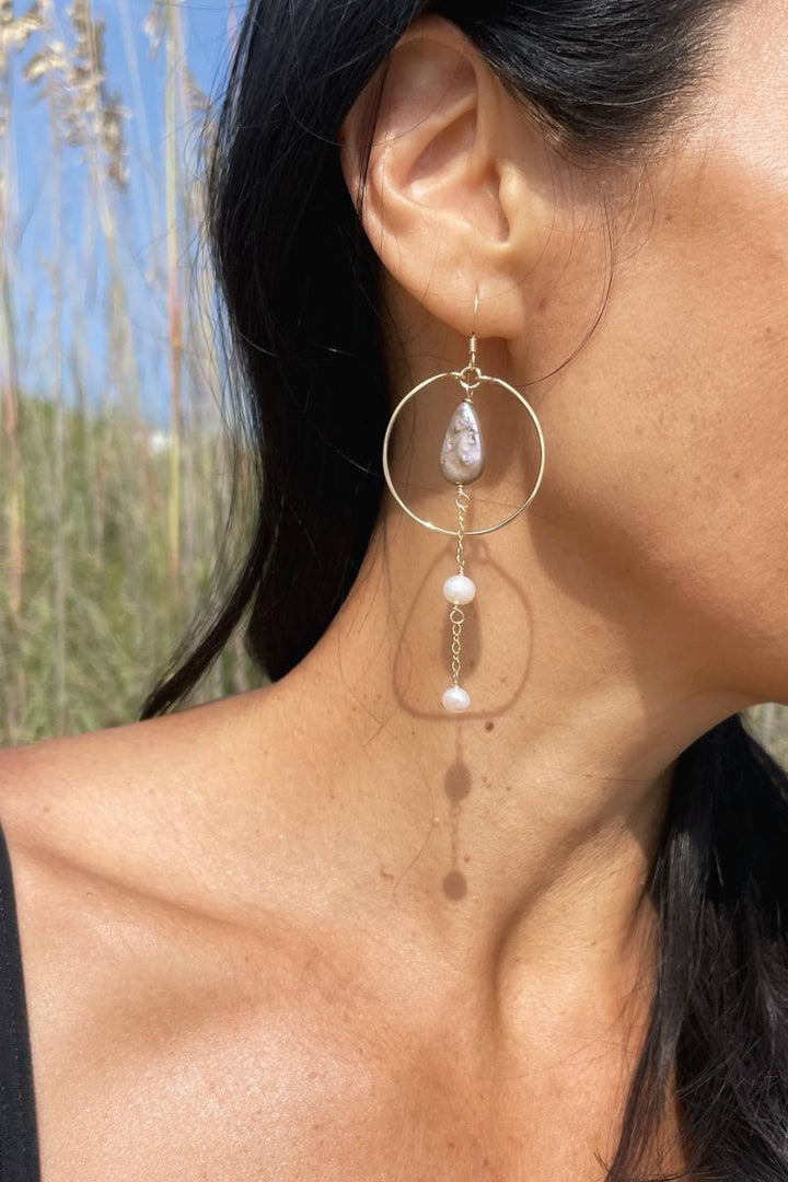 Quinn Sharp - Chocolate Teardrop Pearl Chain Hoops | Gold FIlled