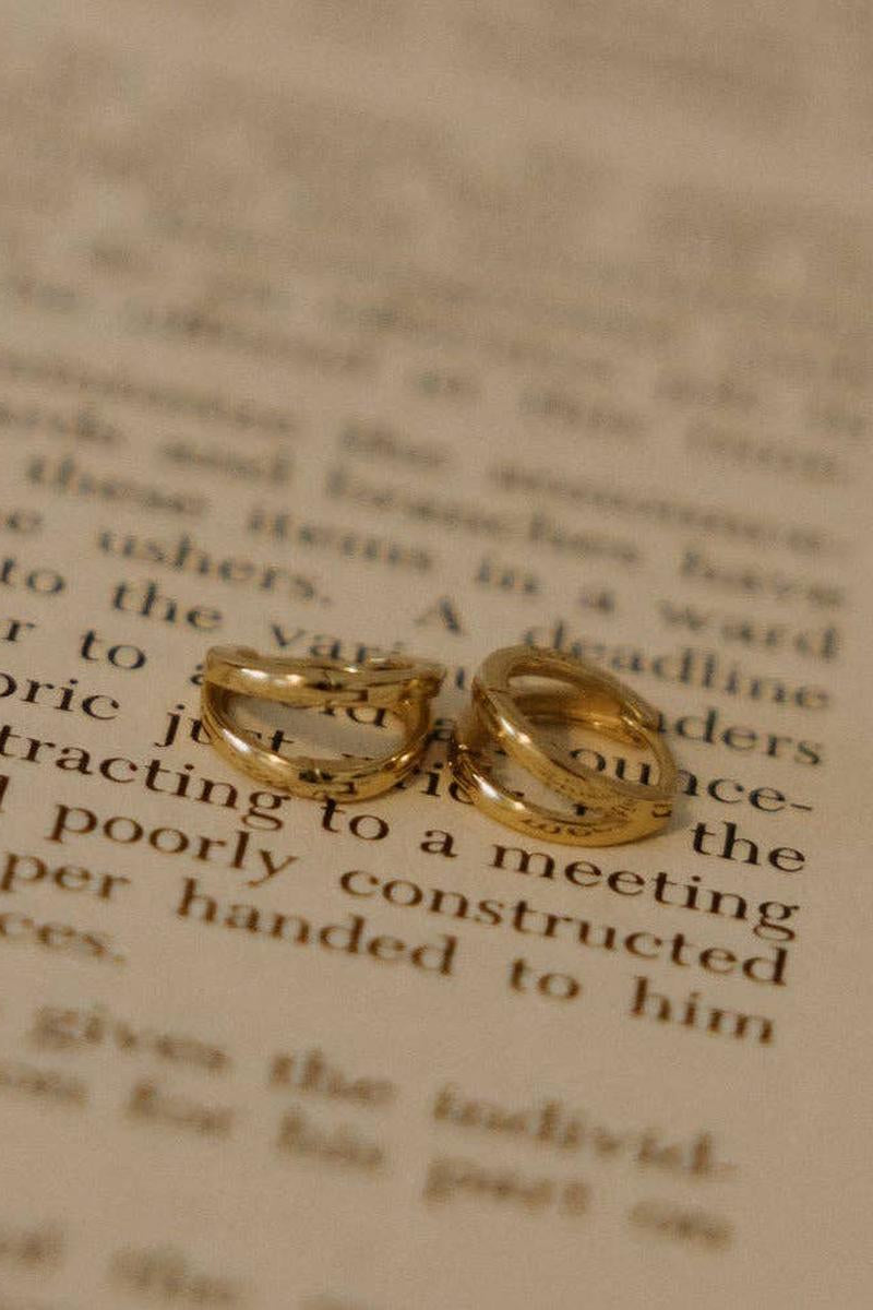 Mauve Jewlery Co. - Sadie Double Band Hoops in Gold