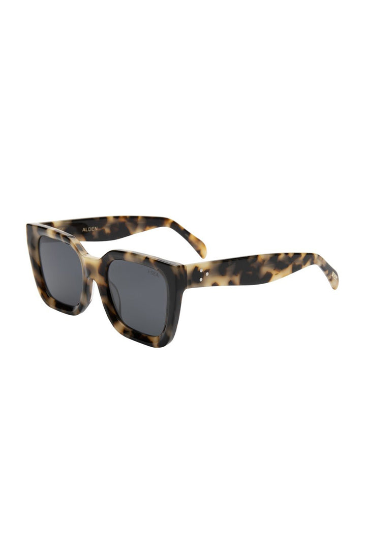 I-SEA - Alden with Snow Tort Frames and Smoke Polarized Lenses