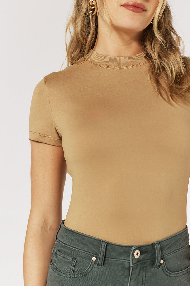 7DIAMONDS - Core™ Crew Neck Tee in Camel