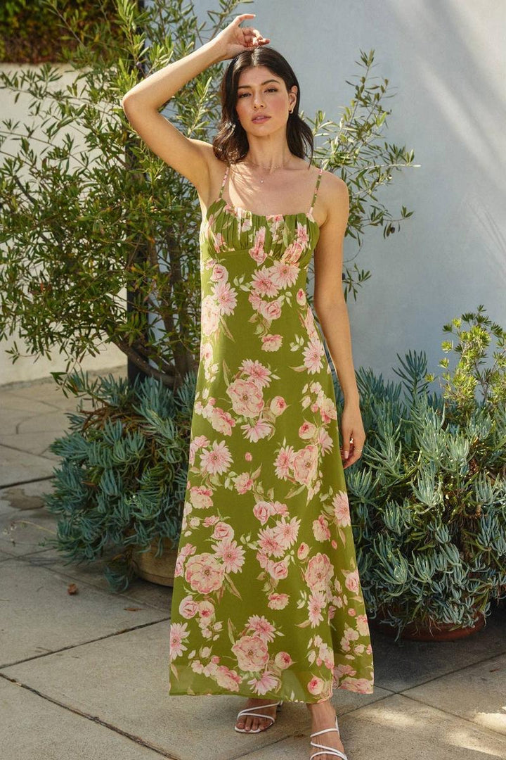 Dress Forum - Dream Girl Back Cutout Empire Maxi Dress in Lily Floral