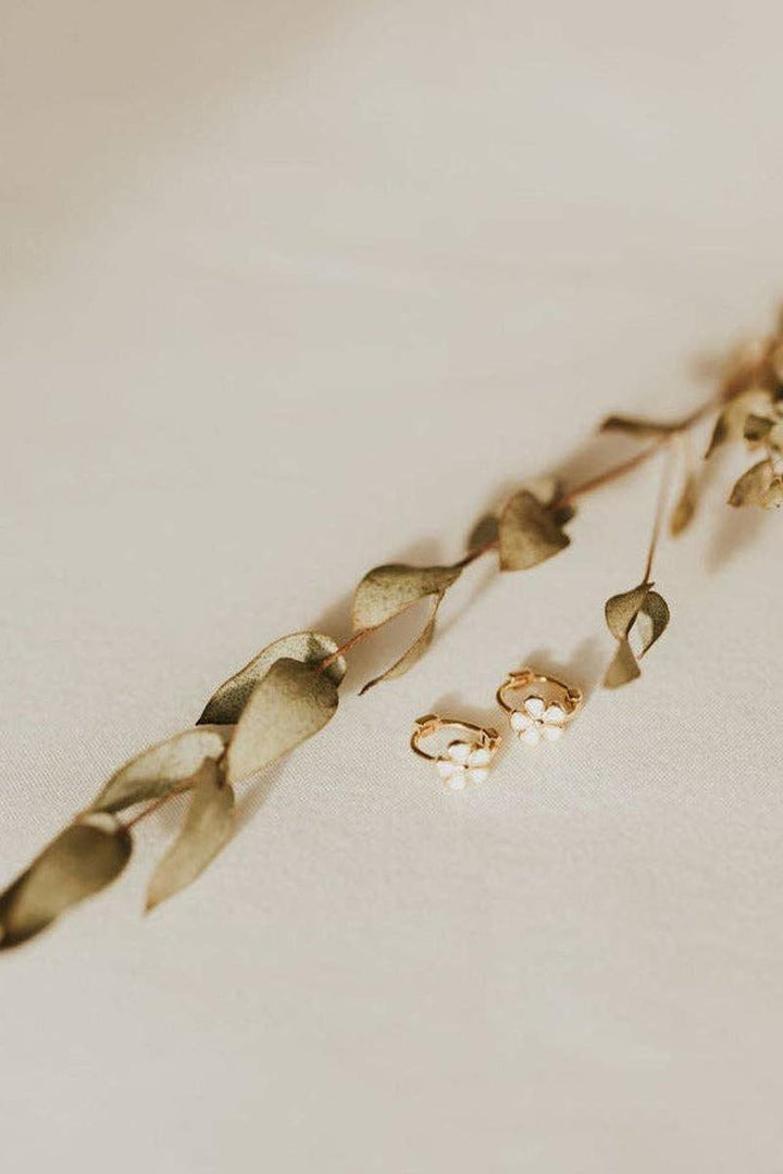 Mauve Jewlery Co. - Flower Mini Hoops in Gold