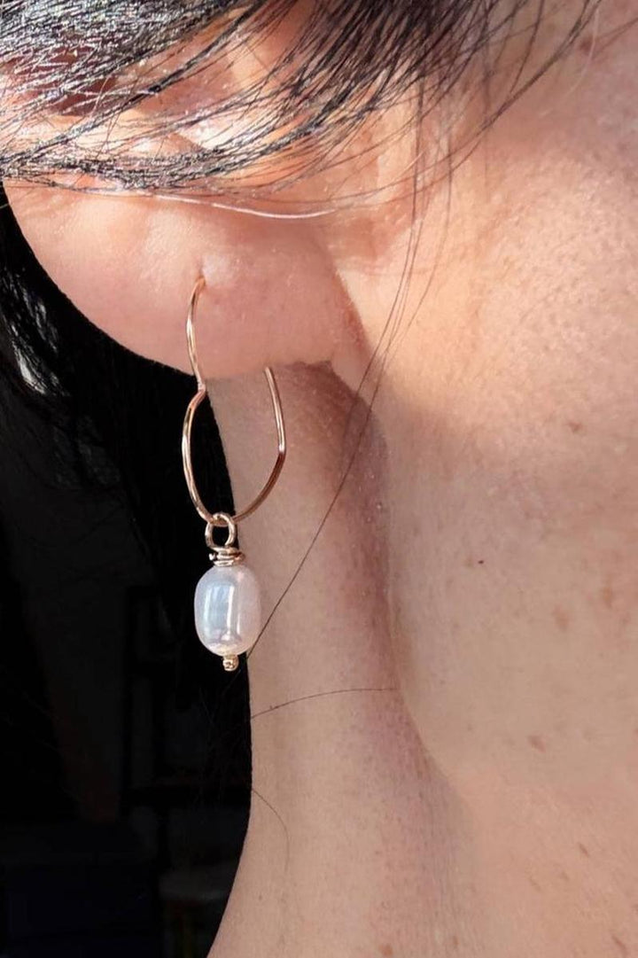 Quinn Sharp - Gold Filled Heart Hoops Freshwater Pearl Drop Earrings in Gold