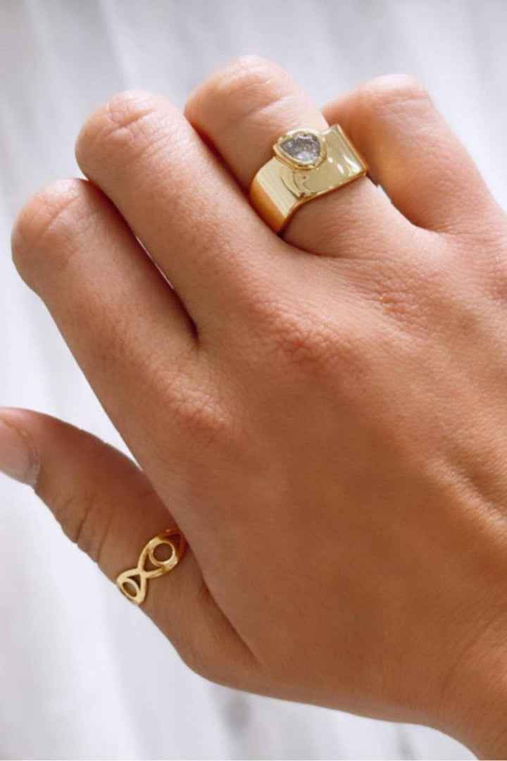 Sahira Jewelry - Kiara Band Ring - Size 6