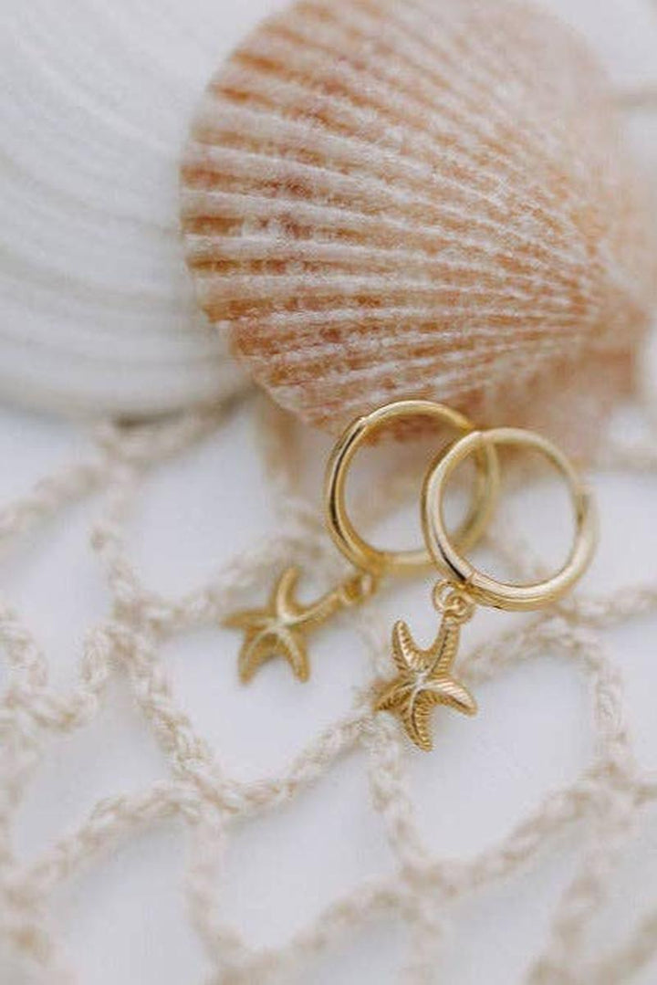 Mauve Jewlery Co. - Starfish Hoops in Gold